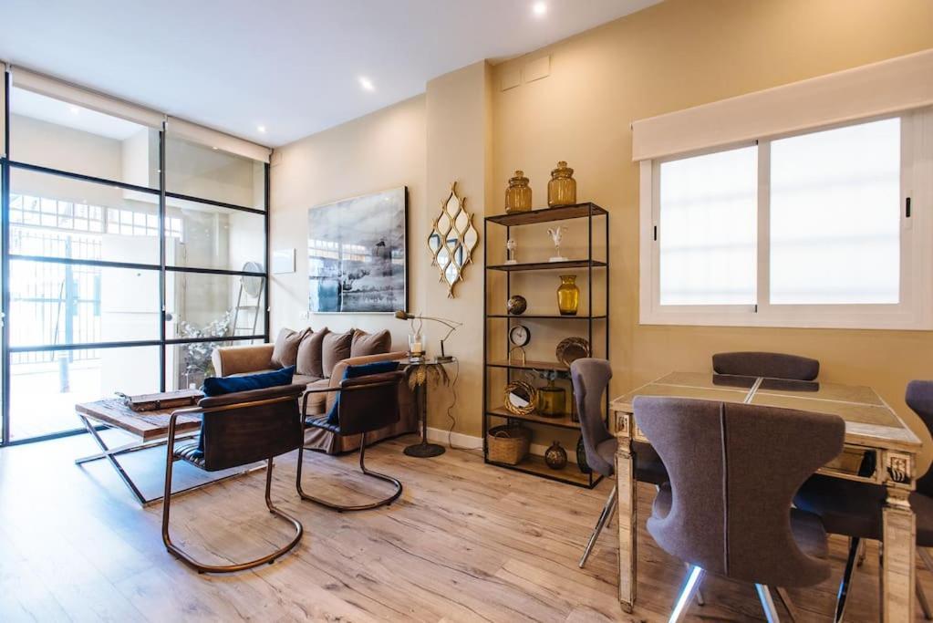 Selecta Patricio Saenz Apartment Seville